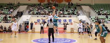 還是深陷泥